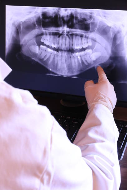 Best Emergency Dental Services for Seniors in Newton, IA